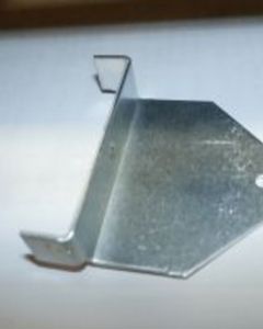 BRKT,DIVERTER,SLIDING,FOR EGG COUNTER AND EGG  DIVERTER